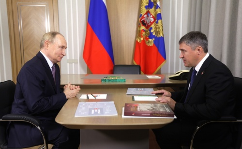 В День оружейника Путин обсудил с главой Пермского края поддержку оборонных предприятий