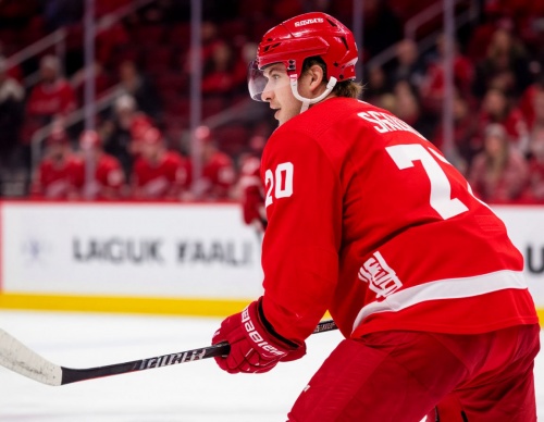 Перспективный защитник пермского «Молота» Андрей Малявин готовится к дебюту в КХЛ в составе «Локомотива»